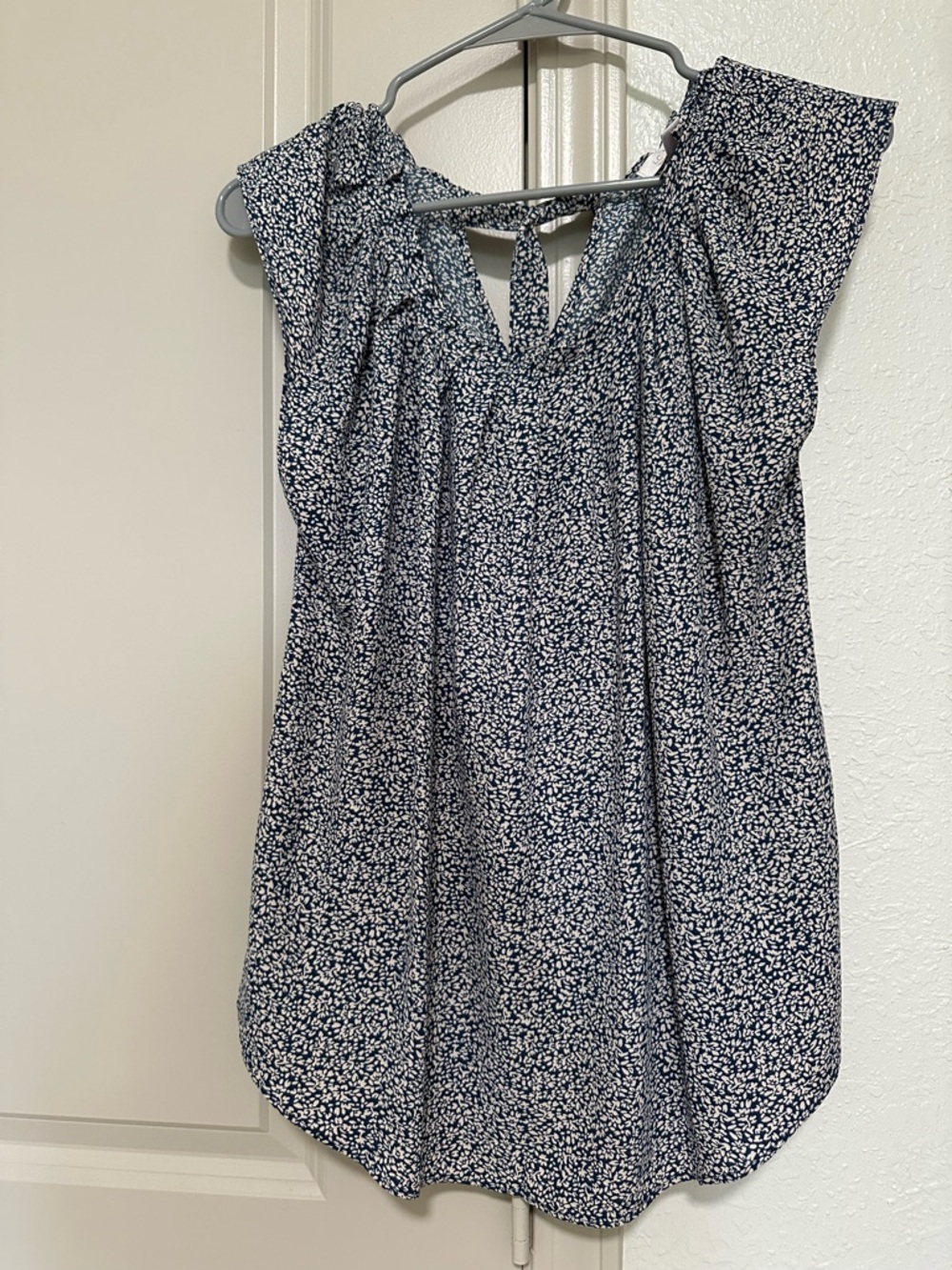 Women's Navy Floral Cap-Sleeve Blouse